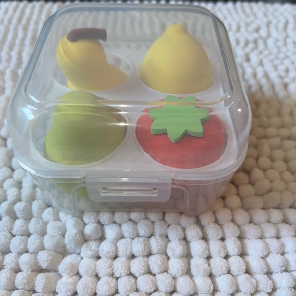 MAKEUP SPONGES-Fruit inspired! - Picture 7 of 8